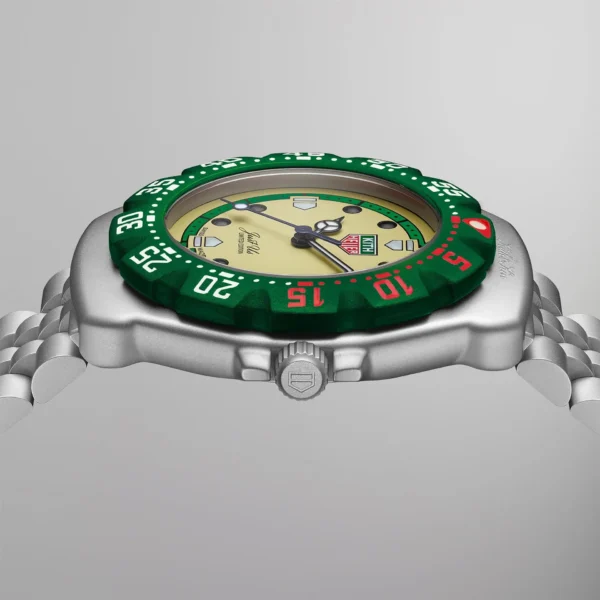 TAG Heuer Formula 1 KITH WA121N.BA0023