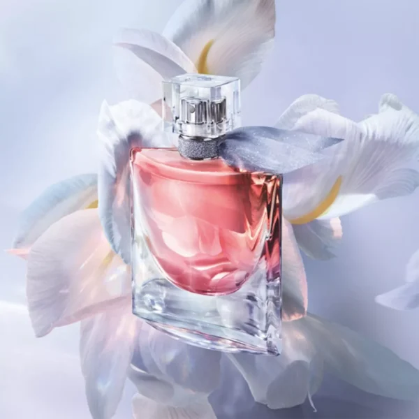 Frasco del perfume Lancôme La Vie Est Belle EDP 100ml con diseño elegante
