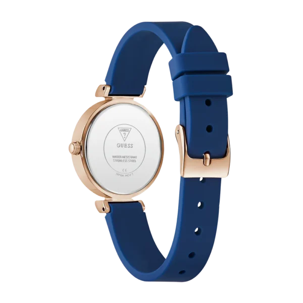 Detalle del bisel con cristales del reloj GUESS GW0912L3 de mujer, disponible para envío en Colombia.
