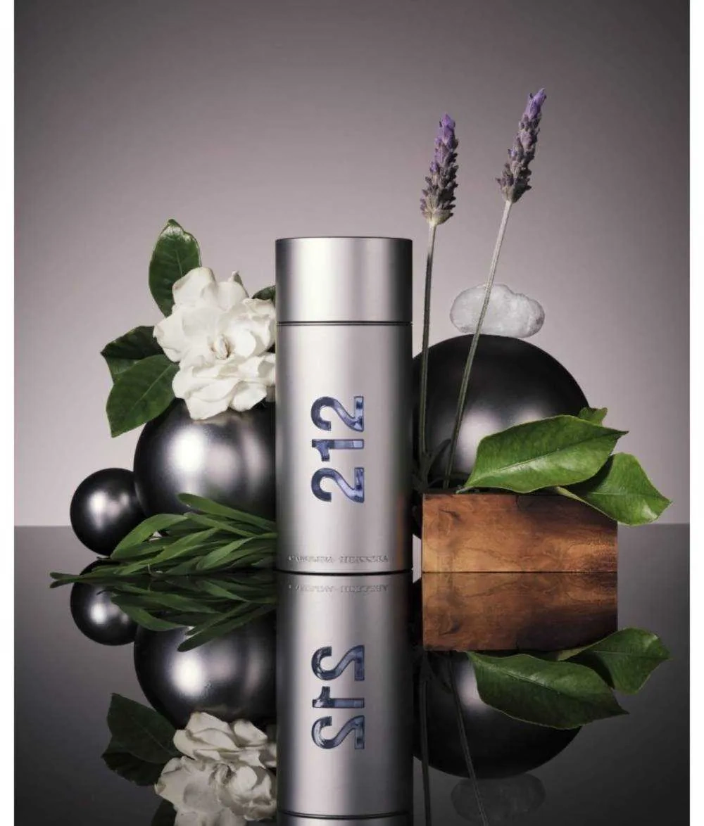 Perfume 212 Men Carolina Herrera Hombre 200ml 3 Perfume 212 Men Carolina Herrera Hombre 200ml - Imagen 3